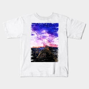 Milkyway Galaxy Space Yosemite National Park Dusk USA. For Space & Astronomy Lovers. Kids T-Shirt